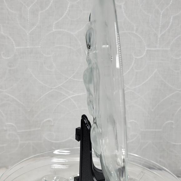 Luminarc Shrimp Plates 7.5" Clear Embossed Design Lunch Plate Set of 4 - Picture 3 of 14